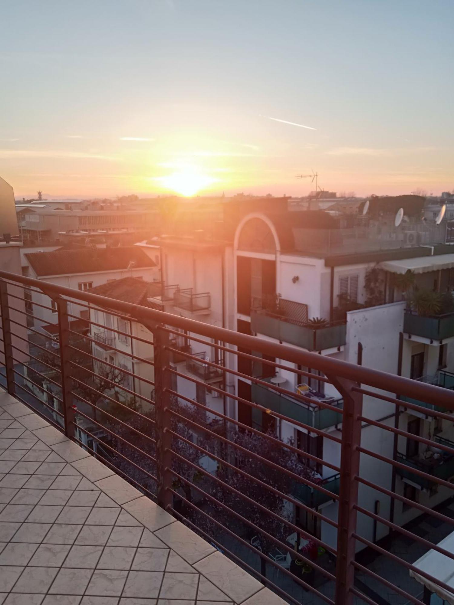 Il Tramonto Apartment Rimini Exterior photo